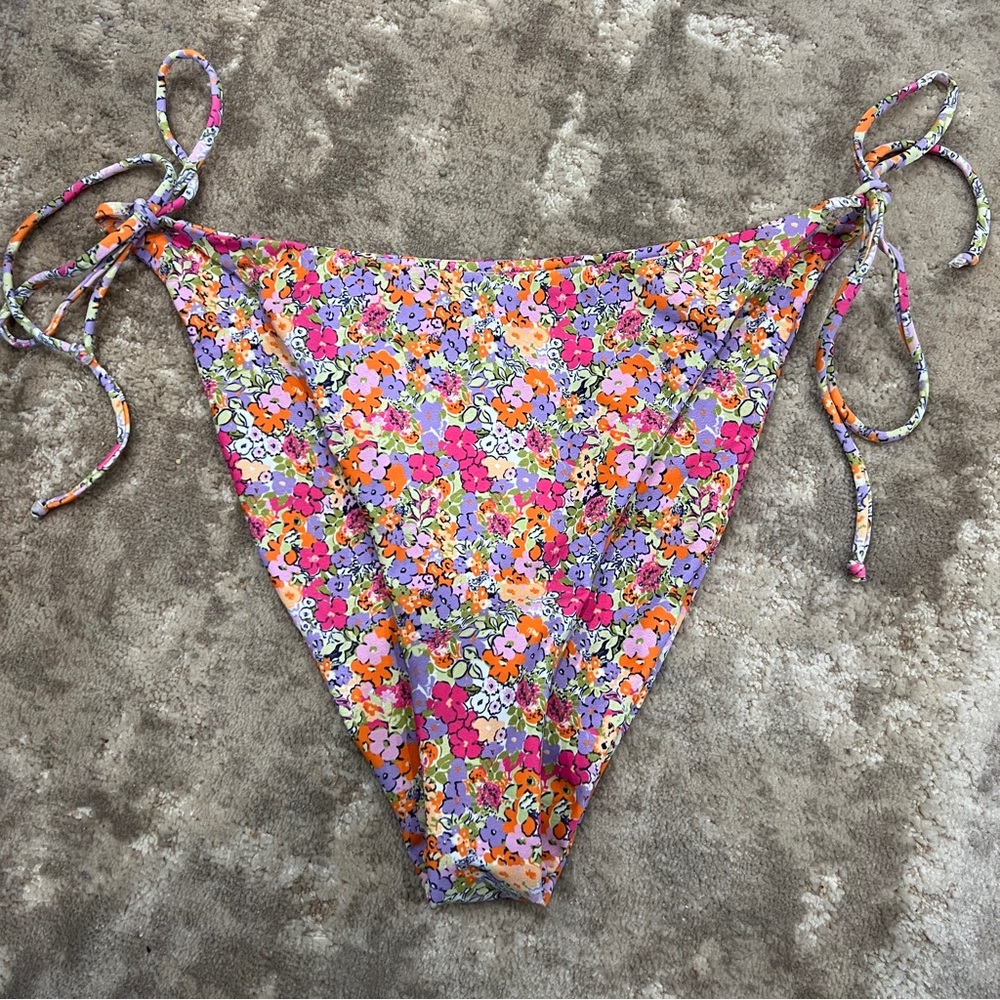 Skatie Montecito Vera Side Tie Bottom - L